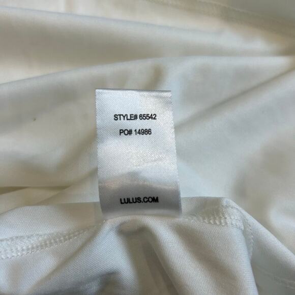 NWT Lulus Moment In The Sun White Lace Off-the-Shoulder Mini Dress Size M - Picture 8 of 8